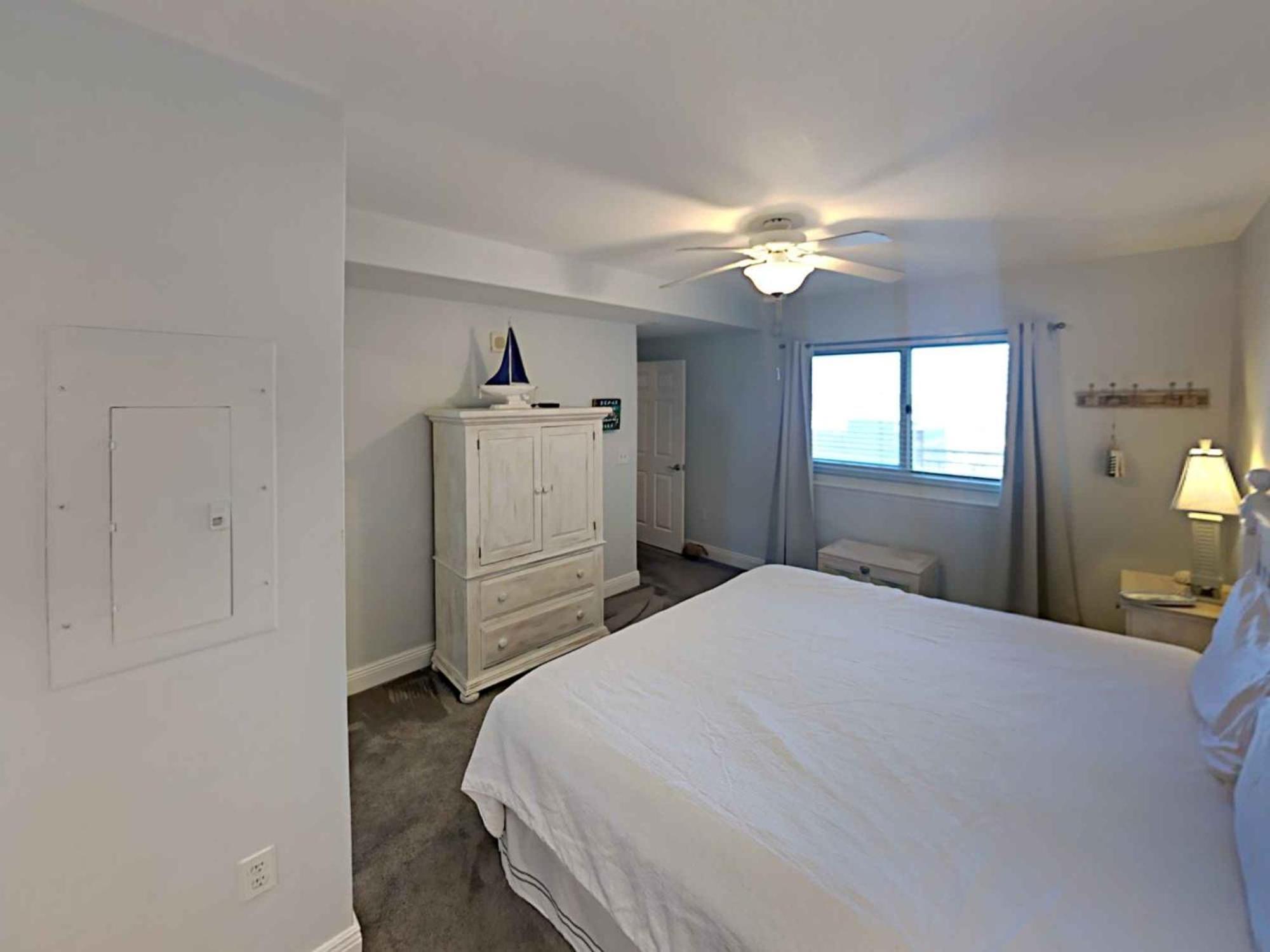 Apartment Emerald #1028